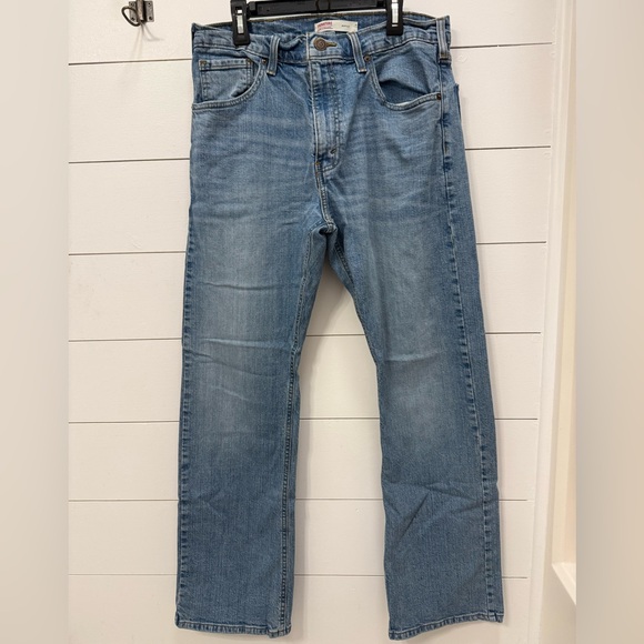 Signature by Levi Strauss Bootcut Jeans Set (34W x 30L) - Picture 2 of 5